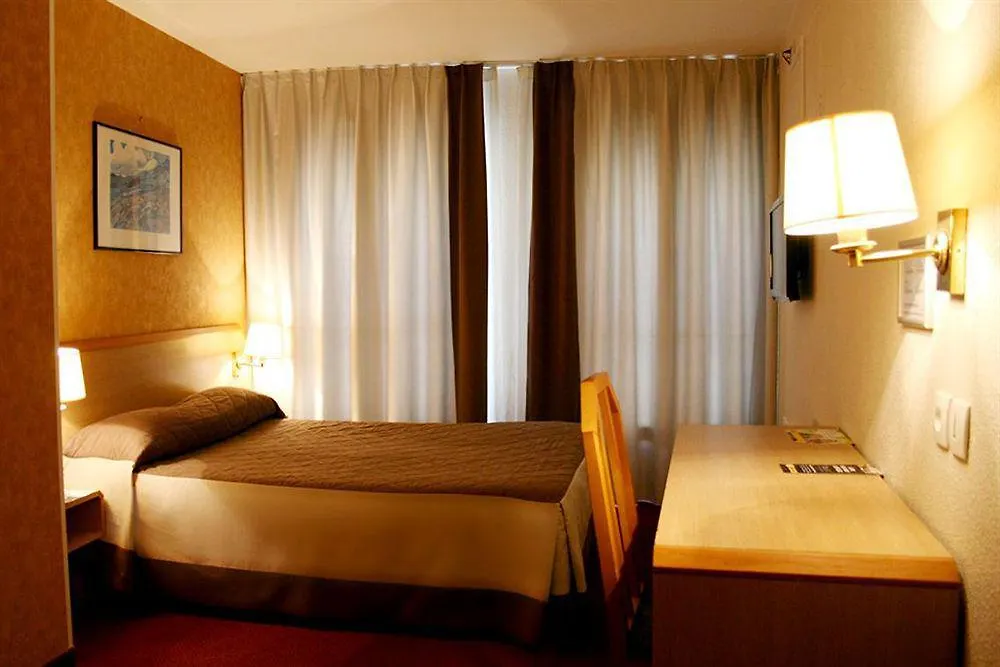 Hotel Best Western Le Montmartre – Saint Pierre Paris